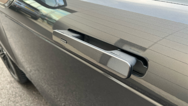 Land Rover Range Rover Evoque 2.0 D200 Autobiography 5dr Auto [Revised] Diesel Hatchback